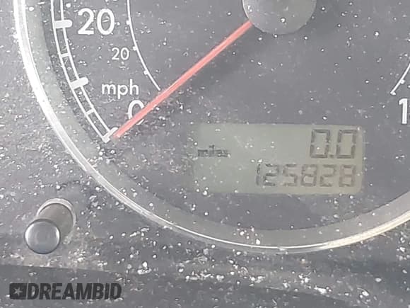 ✅ 2004 Volkswagen Passat GLS • VIN: WVWPD63B64E315686 • Lot: 43327771. Listed on IAAI with 125,828 mi. Free auction sales archive from the USA and detailed vehicle history report at DreamBid. Image 7.