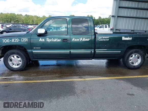 2002 Chevrolet Silverado 1500 with VIN 1GCEC19V32E254504, listed as a IAAI auction lot 42530534 with 403,239 mi miles and . Bid and sale history available at DreamBid. Image 6.