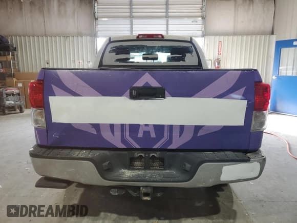 ✅ 2011 Toyota Tundra • VIN: 5TFEY5F17BX113692 • Лот: 87287835. Опубликован ранее на Copart с пробегом 307 673 миль. Бесплатный доступ к архиву аукционных продаж из США и подробный отчёт об истории автомобиля на DreamBid. Изображение 6.