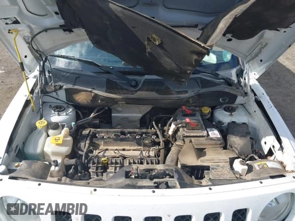 ✅ 2016 Jeep Patriot Latitude • VIN: 1C4NJPFA5GD640557 • Лот: 42688862. Опубликован ранее на IAAI с пробегом 118 402 миль. Бесплатный доступ к архиву аукционных продаж из США и подробный отчёт об истории автомобиля на DreamBid. Изображение 10.