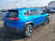 ✅ 2017 Jeep Cherokee Trailhawk • VIN: 1C4PJMBS3HW664741 • Lot: 41445538. Wystawiony na IAAI z przebiegiem 106 054 mil. Bezpłatny archiwum sprzedaży aukcyjnych z USA i szczegółowy raport historii pojazdu na DreamBid. Zdjęcie 4.