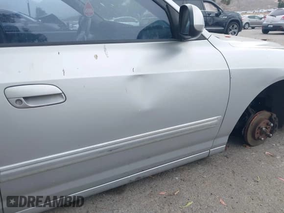 ✅ 2004 Hyundai Elantra GLS • VIN: KMHDN46D94U824707 • Lot: 42460287. Wystawiony na IAAI z przebiegiem 166 360 mil. Bezpłatny archiwum sprzedaży aukcyjnych z USA i szczegółowy raport historii pojazdu na DreamBid. Zdjęcie 6.