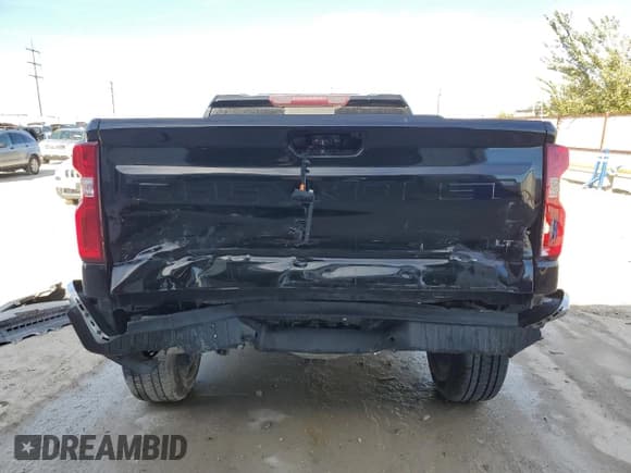 ✅ 2019 Chevrolet Silverado 1500 LTZ • VIN: 3GCUWEEDXKG130617 • Lot: 78992814. Listed on Copart with 45,158 mi. Free auction sales archive from the USA and detailed vehicle history report at DreamBid. Image 6.