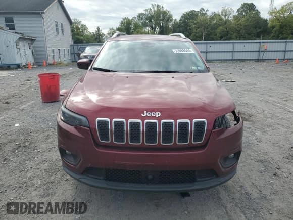 ✅ 2020 Jeep Cherokee Latitude Plus • VIN: 1C4PJMLX0LD640606 • Лот: 72068645. Опубликован ранее на Copart с пробегом 85 302 миль. Бесплатный доступ к архиву аукционных продаж из США и подробный отчёт об истории автомобиля на DreamBid. Изображение 5.