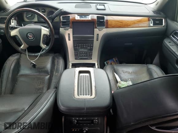 ✅ 2013 Cadillac Escalade ESV Platinum Edition • VIN: 1GYS3KEF7DR288779 • Лот: 74701154. Опубликован ранее на Copart с пробегом Не указан. Бесплатный доступ к архиву аукционных продаж из США и подробный отчёт об истории автомобиля на DreamBid. Изображение 8.