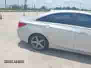 2011 Hyundai Sonata SE с VIN 5NPEC4AB3BH261231, выставлен на аукционе IAAI как лот 42340844 с пробегом 189 856 миль миль и . История ставок и продаж доступна на DreamBid. Изображение 6.