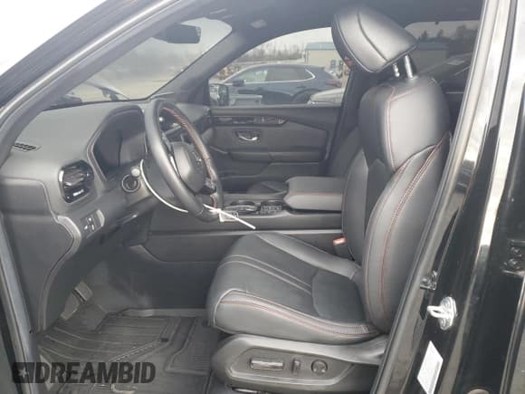 ✅ 2025 Honda Pilot TrailSport • VIN: 5FNYG1H60SB080790 • Лот: 92913465. Опубликован ранее на Copart с пробегом Не указан. Бесплатный доступ к архиву аукционных продаж из США и подробный отчёт об истории автомобиля на DreamBid. Изображение 7.