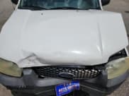 ✅ 2005 Ford Escape XLT • VIN: 1FMCU03105KC53140 • Лот: 60692975. Опубликован ранее на Copart с пробегом 274 002 миль. Бесплатный доступ к архиву аукционных продаж из США и подробный отчёт об истории автомобиля на DreamBid. Изображение 11.