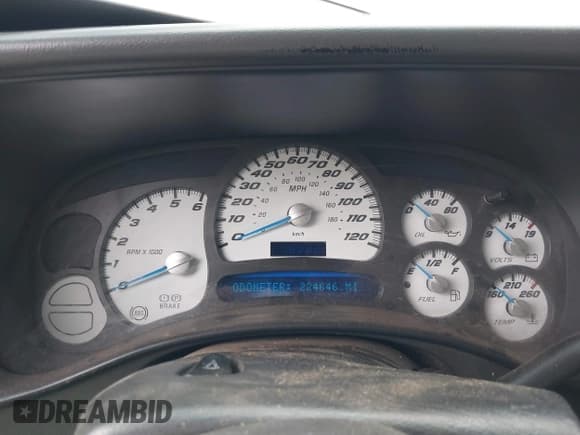 ✅ 2003 GMC Sierra 1500 SLE • VIN: 2GTEC19V131130914 • Лот: 43151894. Опубликован ранее на IAAI с пробегом 224 646 миль. Бесплатный доступ к архиву аукционных продаж из США и подробный отчёт об истории автомобиля на DreamBid. Изображение 7.