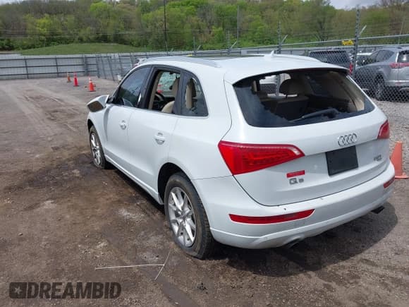 ✅ 2012 Audi Q5 Premium Plus • VIN: WA1LFAFP9CA047137 • Lot: 42182350. Listed on IAAI with 153,157 mi. Free auction sales archive from the USA and detailed vehicle history report at DreamBid. Image 3.