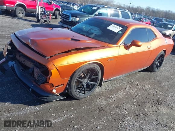 ✅ 2011 Dodge Challenger R/T Classic • VIN: 2B3CJ5DT6BH575554 • Lot: 41606822. Wystawiony na IAAI z przebiegiem 78 552 mil. Bezpłatny archiwum sprzedaży aukcyjnych z USA i szczegółowy raport historii pojazdu na DreamBid. Zdjęcie 2.