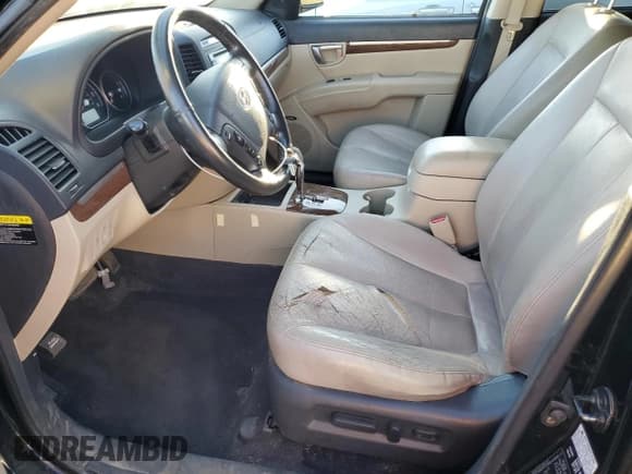 ✅ 2008 Hyundai Santa Fe SE • VIN: 5NMSH13E78H148530 • Lot: 80026174. Listed on Copart with 136,003 mi. Free auction sales archive from the USA and detailed vehicle history report at DreamBid. Image 7.