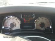 ✅ 2014 Ford Expedition Limited • VIN: 1FMJU1K56EEF64149 • Lot: 71646695. Wystawiony na Copart z przebiegiem 203 112 mil. Bezpłatny archiwum sprzedaży aukcyjnych z USA i szczegółowy raport historii pojazdu na DreamBid. Zdjęcie 9.