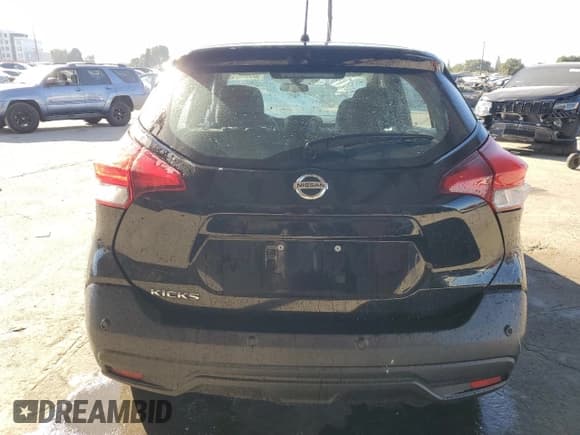 ✅ 2020 Nissan Kicks S • VIN: 3N1CP5BVXLL579409 • Lot: 90954925. Listed on Copart with 40,260 mi. Free auction sales archive from the USA and detailed vehicle history report at DreamBid. Image 6.