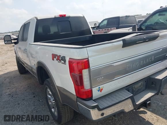 ✅ 2019 Ford F-250 XL • VIN: 1FT7W2BT5KED64632 • Lot: 43182366. Listed on IAAI with 198,038 mi. Free auction sales archive from the USA and detailed vehicle history report at DreamBid. Image 3.