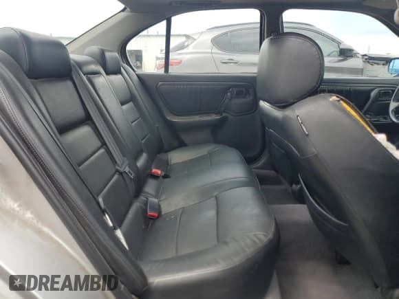 ✅ 2002 Infiniti G20 Luxury • VIN: JNKCP11A72T507144 • Лот: 54208075. Опубликован ранее на Copart с пробегом 189 441 миль. Бесплатный доступ к архиву аукционных продаж из США и подробный отчёт об истории автомобиля на DreamBid. Изображение 10.