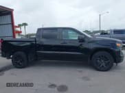 ✅ 2023 Chevrolet Silverado 1500 Custom • VIN: 3GCPABEK6PG159709 • Lot: 43142018. Wystawiony na IAAI z przebiegiem Nie podano. Bezpłatny archiwum sprzedaży aukcyjnych z USA i szczegółowy raport historii pojazdu na DreamBid. Zdjęcie 13.