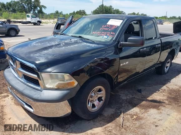 ✅ 2010 Dodge 1500 SLT • VIN: 1D7RB1GPXAS246768 • Лот: 42758473. Размещён на IAAI с пробегом 201 669 миль миль. Получите бесплатный доступ к архиву аукционных продаж из США и посмотрите подробный отчёт об истории автомобиля на DreamBid. Изображение 2.