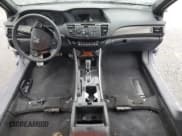 ✅ 2016 Honda Accord Sport • VIN: 1HGCR2F58GA163163 • Lot: 93731085. Wystawiony na Copart z przebiegiem Nie podano. Bezpłatny archiwum sprzedaży aukcyjnych z USA i szczegółowy raport historii pojazdu na DreamBid. Zdjęcie 8.