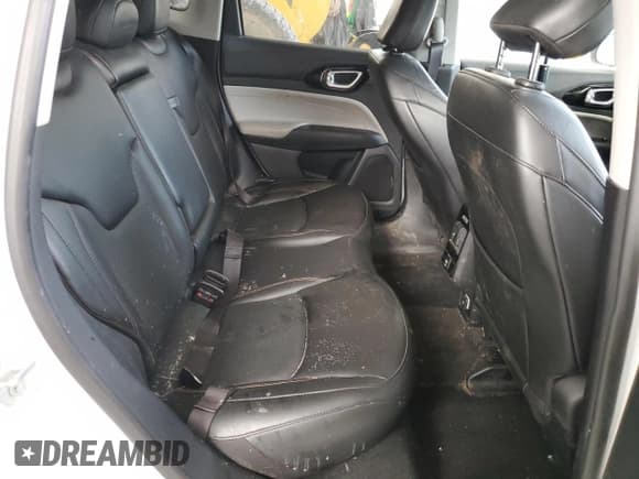 ✅ 2022 Jeep Compass Limited • VIN: 3C4NJDCB2NT114678 • Lot: 57389905. Wystawiony na Copart z przebiegiem 70 122 mil. Bezpłatny archiwum sprzedaży aukcyjnych z USA i szczegółowy raport historii pojazdu na DreamBid. Zdjęcie 11.