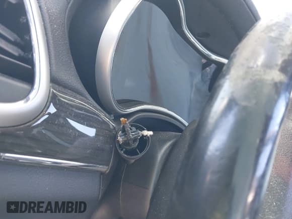 ✅ 2016 Jeep Grand Cherokee Overland • VIN: 1C4RJFCT0GC376462 • Lot: 41283606. Listed on IAAI with Not provided. Free auction sales archive from the USA and detailed vehicle history report at DreamBid. Image 7.