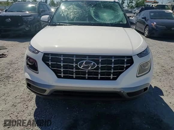 ✅ 2025 Hyundai Venue SEL • VIN: KMHRC8A39SU371638 • Лот: 81262885. Опубликован ранее на Copart с пробегом 12 557 миль. Бесплатный доступ к архиву аукционных продаж из США и подробный отчёт об истории автомобиля на DreamBid. Изображение 14.