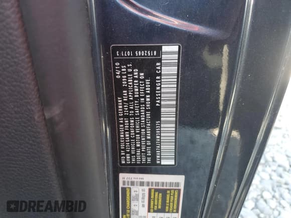 ✅ 2010 Volkswagen Golf • VIN: WVWAB7AJ7AW385375 • Lot: 82264905. Listed on Copart with 204,314 mi. Free auction sales archive from the USA and detailed vehicle history report at DreamBid. Image 12.