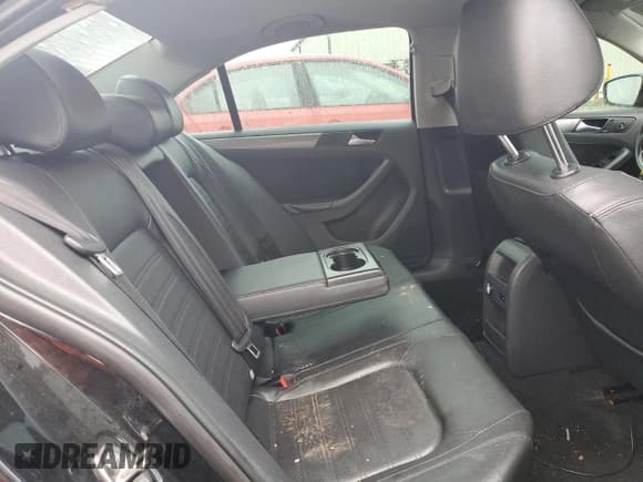 ✅ 2013 Volkswagen Jetta SEL • VIN: 3VWLX7AJ6DM368577 • Lot: 85482604. Listed on Copart with 134,577 mi. Free auction sales archive from the USA and detailed vehicle history report at DreamBid. Image 10.