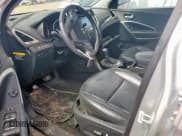 ✅ 2016 Hyundai Santa Fe • VIN: 5XYZW4LA9GG360289 • Лот: 66805485. Опубликован ранее на Copart с пробегом 130 417 миль. Бесплатный доступ к архиву аукционных продаж из США и подробный отчёт об истории автомобиля на DreamBid. Изображение 7.