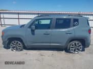 ✅ 2017 Jeep Renegade Altitude • VIN: ZACCJABB4HPF30640 • Lot: 42619939. Wystawiony na IAAI z przebiegiem 102 067 mil. Bezpłatny archiwum sprzedaży aukcyjnych z USA i szczegółowy raport historii pojazdu na DreamBid. Zdjęcie 14.