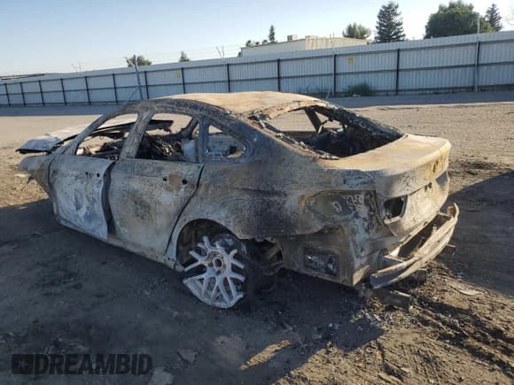 ✅ 2018 BMW 4 Series 440i • VIN: WBA4J5C57JBF06255 • Lot: 60441965. Wystawiony na Copart z przebiegiem Nie podano. Bezpłatny archiwum sprzedaży aukcyjnych z USA i szczegółowy raport historii pojazdu na DreamBid. Zdjęcie 2.