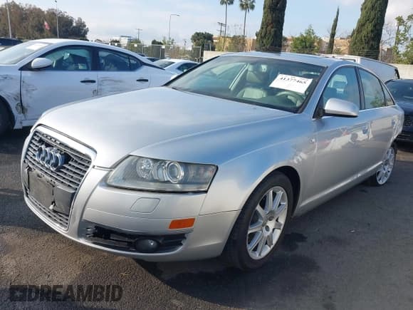✅ 2005 Audi A6 • VIN: WAUDT94F25N040387 • Lot: 41377465. Listed on IAAI with 125,302 mi. Free auction sales archive from the USA and detailed vehicle history report at DreamBid. Image 2.