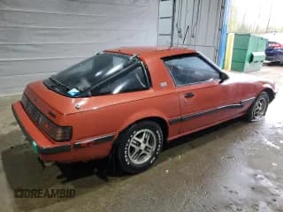 ✅ 1982 Mazda RX-7 GS • VIN: JM1FB3313C0645224 • Lot: 93191935. Wystawiony na Copart z przebiegiem 129 741 mil. Bezpłatny archiwum sprzedaży aukcyjnych z USA i szczegółowy raport historii pojazdu na DreamBid. Zdjęcie 3.