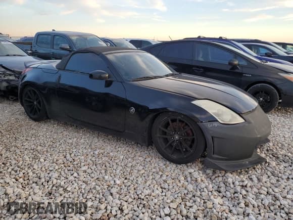 ✅ 2004 Nissan 350Z Touring • VIN: JN1AZ36A34M253794 • Lot: 86205534. Listed on Copart with 137,230 mi. Free auction sales archive from the USA and detailed vehicle history report at DreamBid. Image 4.