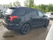 ✅ 2017 Ford Explorer XLT • VIN: 1FM5K7DHXHGD01964 • Lot: 55931385. Listed on Copart with 131,480 mi. Free auction sales archive from the USA and detailed vehicle history report at DreamBid. Image 3.