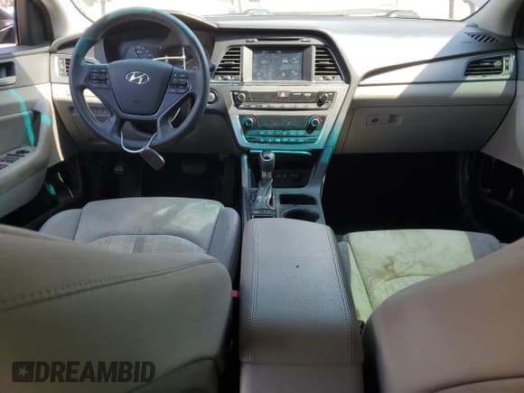 ✅ 2017 Hyundai Sonata SE • VIN: KMHE24L14HA055421 • Лот: 80409205. Опубликован ранее на Copart с пробегом 122 240 миль. Бесплатный доступ к архиву аукционных продаж из США и подробный отчёт об истории автомобиля на DreamBid. Изображение 8.