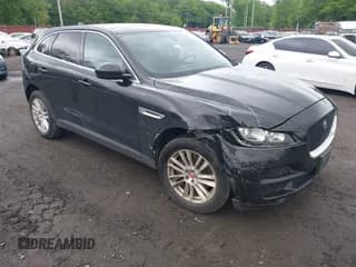 ✅ 2019 Jaguar F-Pace 25t Prestige • VIN: SADCK2GX7KA392837 • Lot: 42322485. Wystawiony na IAAI z przebiegiem 99 648 mil. Bezpłatny archiwum sprzedaży aukcyjnych z USA i szczegółowy raport historii pojazdu na DreamBid. Zdjęcie 1.