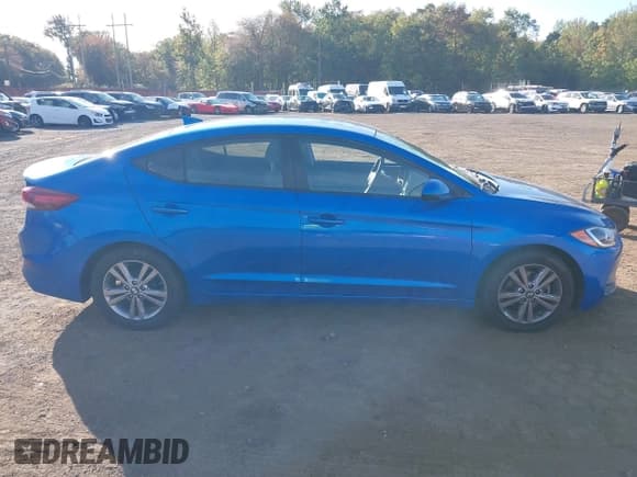 ✅ 2017 Hyundai Elantra SE • VIN: KMHD84LF0HU224547 • Lot: 43372298. Listed on IAAI with 75,414 mi. Free auction sales archive from the USA and detailed vehicle history report at DreamBid. Image 13.