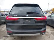 ✅ 2020 BMW X7 xDrive40i • VIN: 5UXCW2C0XL9B91267 • Lot: 43638341. Listed on IAAI with 68,753 mi. Free auction sales archive from the USA and detailed vehicle history report at DreamBid. Image 16.
