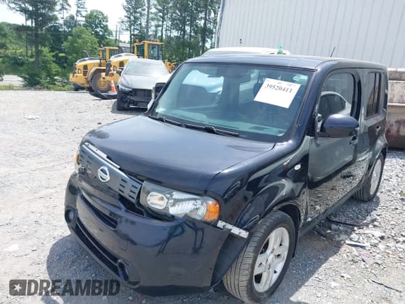 ✅ 2010 Nissan Cube S • VIN: JN8AZ2KR1AT160121 • Lot: 39520411. Listed on IAAI with 220,942 mi. Free auction sales archive from the USA and detailed vehicle history report at DreamBid. Image 17.