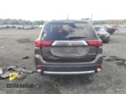 ✅ 2016 Mitsubishi Outlander SE • VIN: JA4AD3A37GZ013606 • Lot: 42744929. Wystawiony na IAAI z przebiegiem 115 969 mil. Bezpłatny archiwum sprzedaży aukcyjnych z USA i szczegółowy raport historii pojazdu na DreamBid. Zdjęcie 16.