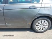 ✅ 2010 Honda Accord LX • VIN: 1HGCP2F32AA022276 • Lot: 42491671. Listed on IAAI with 136,962 mi. Free auction sales archive from the USA and detailed vehicle history report at DreamBid. Image 6.