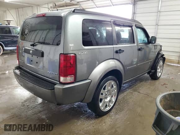 2011 Dodge Nitro Heat с VIN 1D4PU4GK8BW601385, выставлен на аукционе Copart как лот 79042854 с пробегом 181 357 миль миль и Списание • Salvage title. История ставок и продаж доступна на DreamBid. Изображение 3.