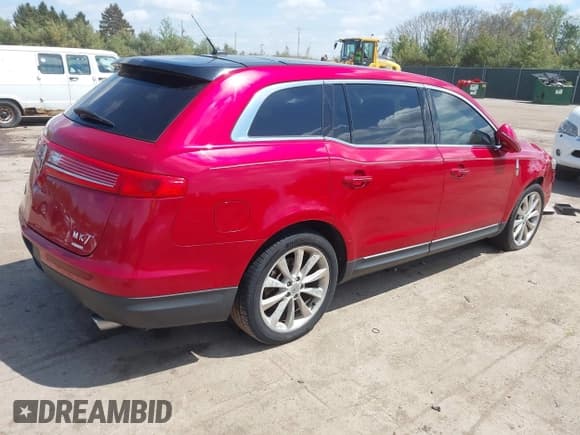 ✅ 2011 Lincoln MKT EcoBoost • VIN: 2LMHJ5AT8BBJ53748 • Lot: 42166783. Listed on IAAI with 136,496 mi. Free auction sales archive from the USA and detailed vehicle history report at DreamBid. Image 4.