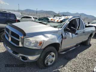 2008 Dodge 3500 ST z VIN 3D7MX38A78G191845, wystawiony jako Copart lot #59510495 z przebiegiem 99 388 mil mil oraz Szkoda całkowita • Salvage title. Historia ofert i sprzedaży dostępna na DreamBid. Obrazek 1.