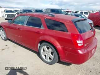 2005 Dodge Magnum SXT с VIN 2D4GZ48V45H577714, выставлен на аукционе IAAI как лот 41713514 с пробегом 169 249 миль миль и . История ставок и продаж доступна на DreamBid. Изображение 3.