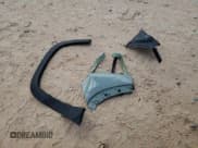 ✅ 2025 Chevrolet Equinox AWD ACTIV • VIN: 3GNAXSEG6SL222265 • Lot: 56193415. Wystawiony na Copart z przebiegiem 959 mil. Bezpłatny archiwum sprzedaży aukcyjnych z USA i szczegółowy raport historii pojazdu na DreamBid. Zdjęcie 13.