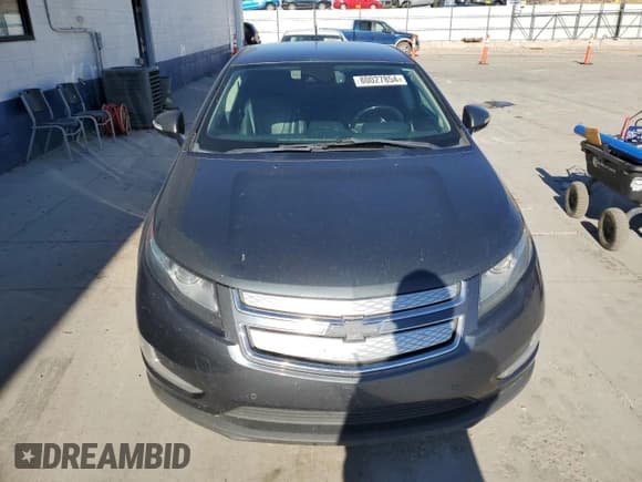 ✅ 2013 Chevrolet Volt • VIN: 1G1RB6E40DU113938 • Lot: 80027854. Wystawiony na Copart z przebiegiem 231 065 mil. Bezpłatny archiwum sprzedaży aukcyjnych z USA i szczegółowy raport historii pojazdu na DreamBid. Zdjęcie 5.