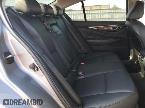 ✅ 2018 Infiniti Q50 Luxe • VIN: JN1EV7AR7JM611296 • Lot: 68939055. Wystawiony na Copart z przebiegiem 75 562 mil. Bezpłatny archiwum sprzedaży aukcyjnych z USA i szczegółowy raport historii pojazdu na DreamBid. Zdjęcie 10.