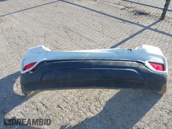 ✅ 2022 Chevrolet Trax LS • VIN: KL7CJKSM0NB535344 • Lot: 42026096. Listed on IAAI with 42,441 mi. Free auction sales archive from the USA and detailed vehicle history report at DreamBid. Image 12.